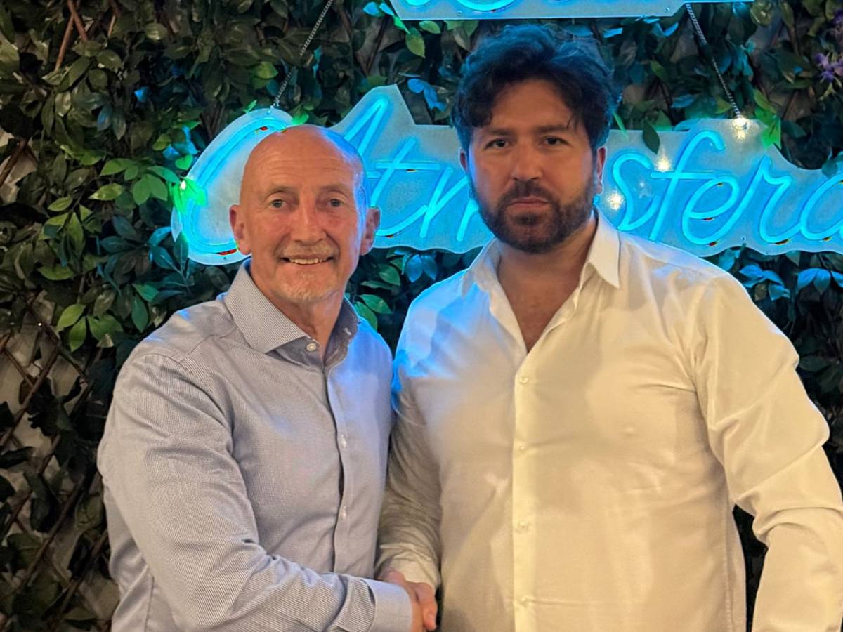 Atmosfera Italian Restaurant (Swindon) staff members